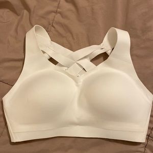 Lululemon Enlite weaved back sports bra